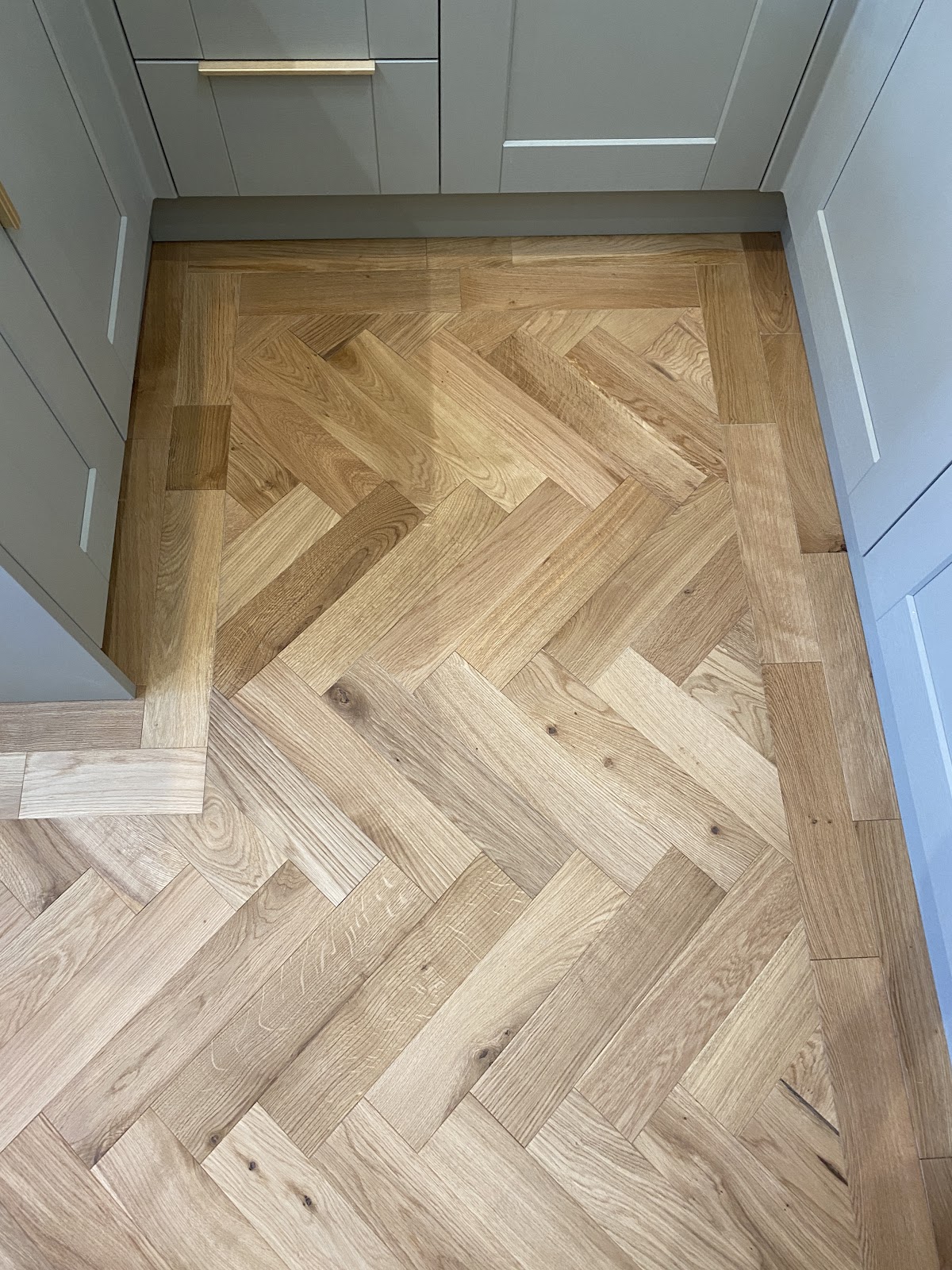 Bespoke herringbone oak parquet flooring